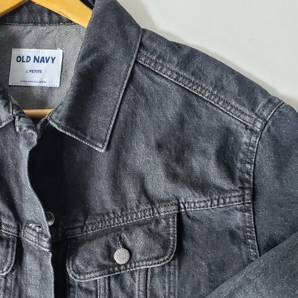 Cropped Denim Jacket